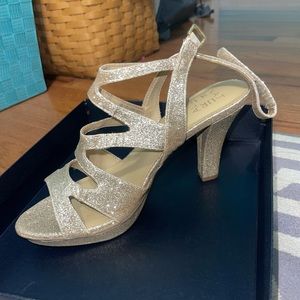 Size 10, Dianna, gold glitter heel.